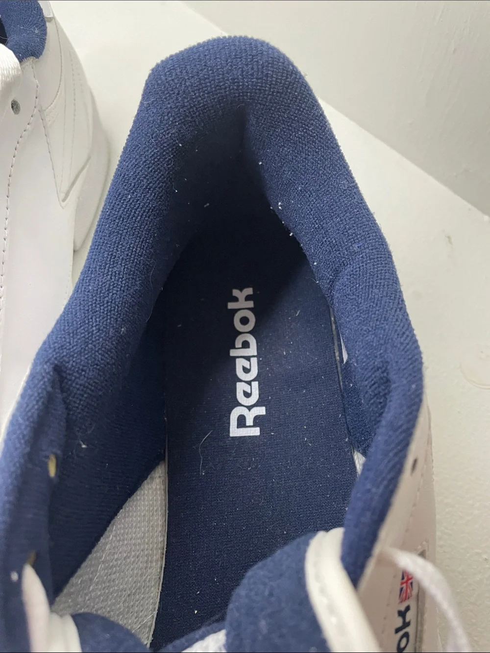 Reebok White Sneakers with Navy Accent Low-Top sz 14 men’s